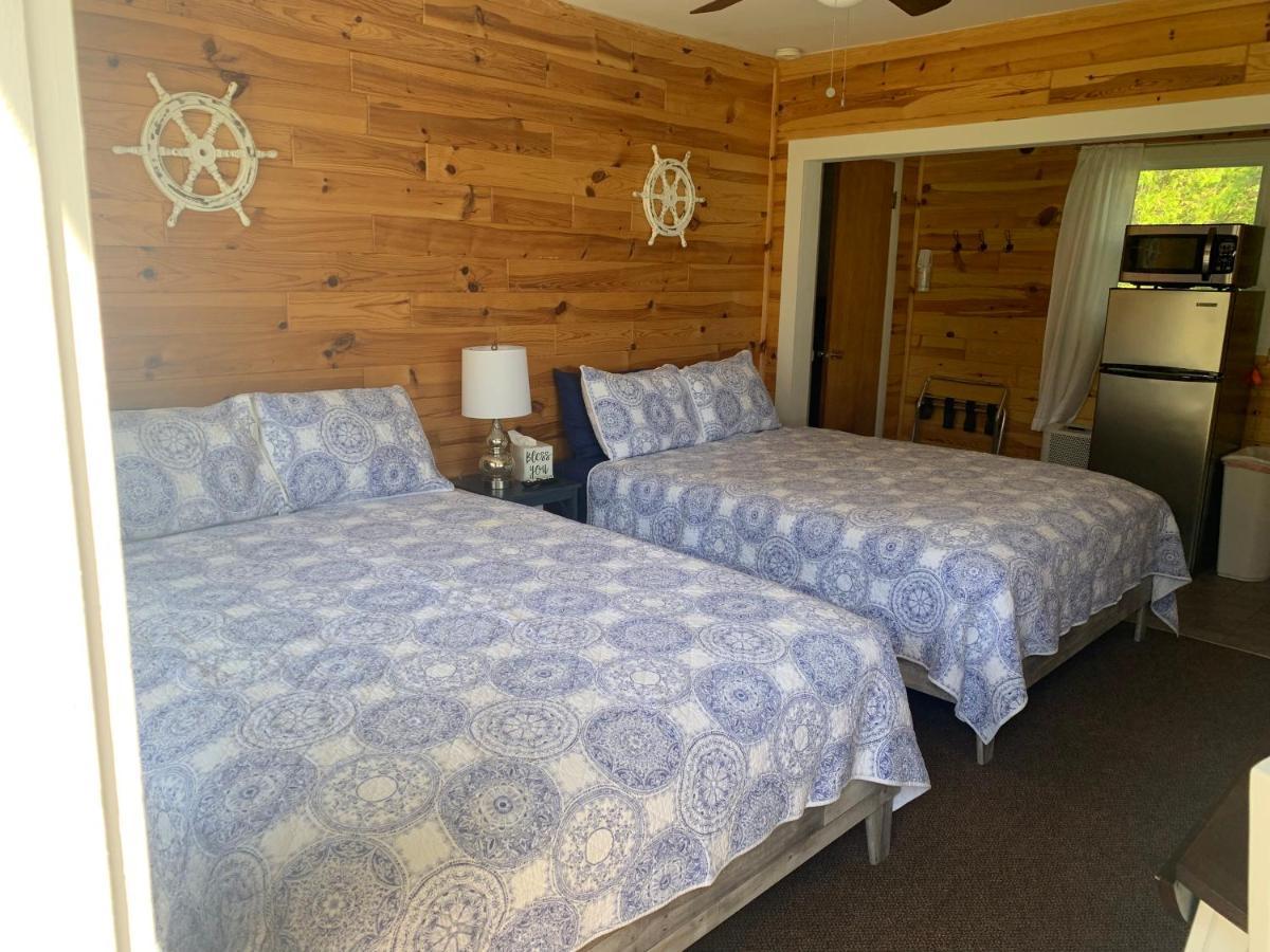 Grand Lake Resort Presque Isle Exterior photo